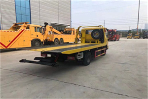 峄城非事故拖车