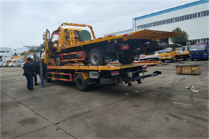 峄城同城汽车补胎